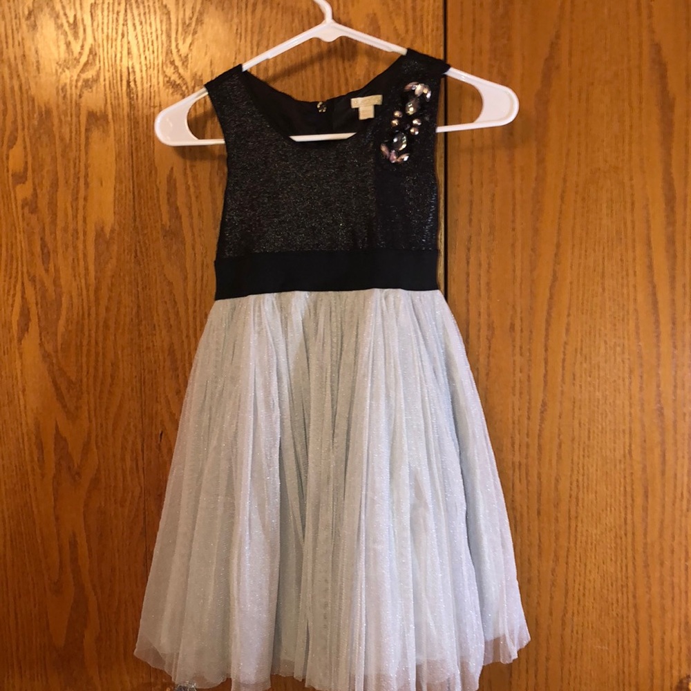 Place 89 dress